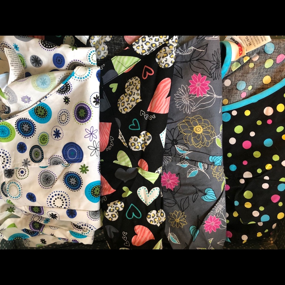 Scrub tops - size XL